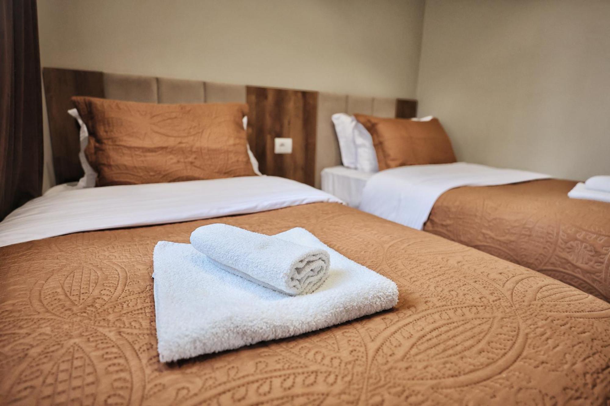 Vila Casablanca - Boutique Hotel & Restaurant Шкодер Экстерьер фото