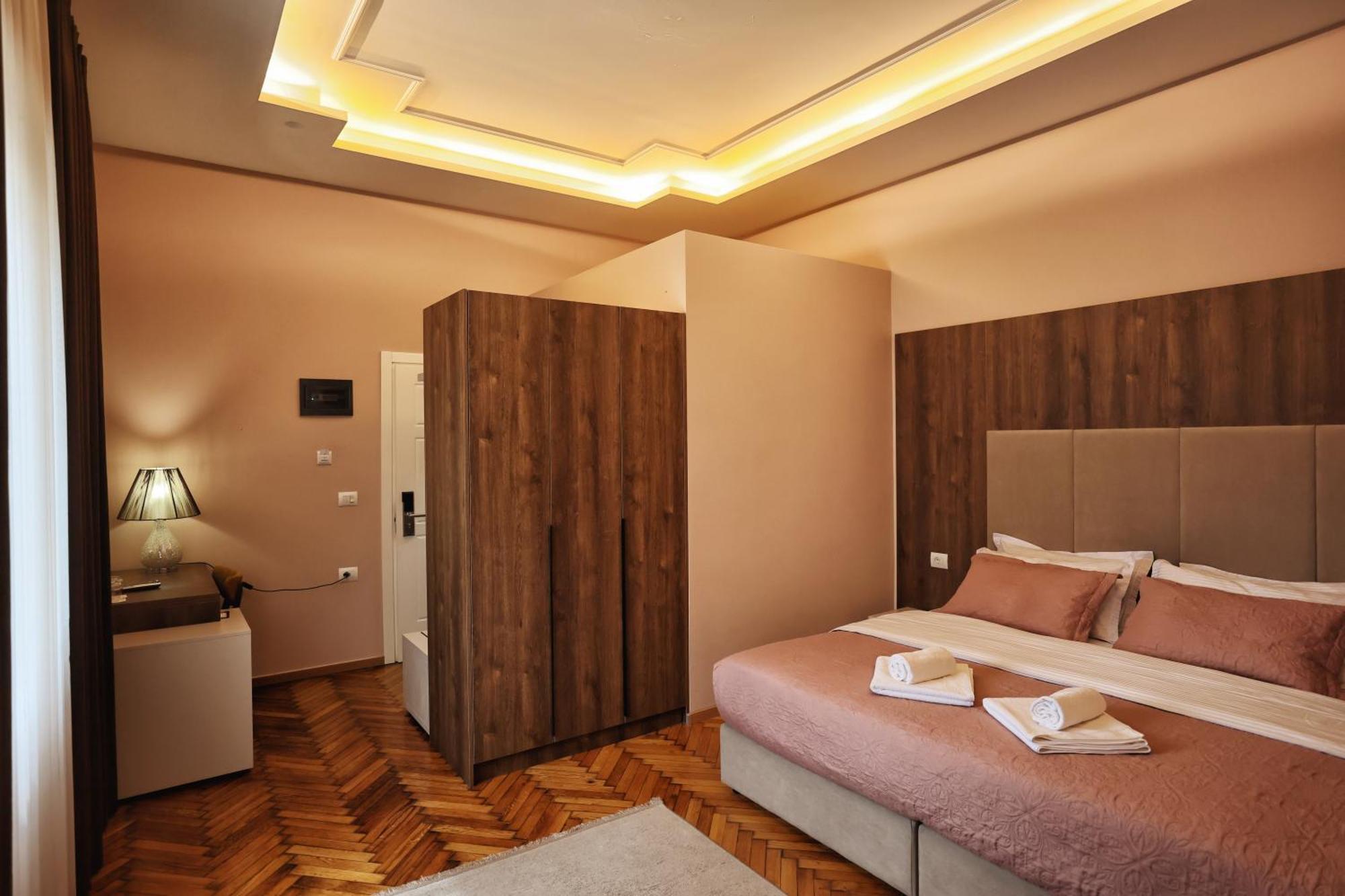 Vila Casablanca - Boutique Hotel & Restaurant Шкодер Экстерьер фото